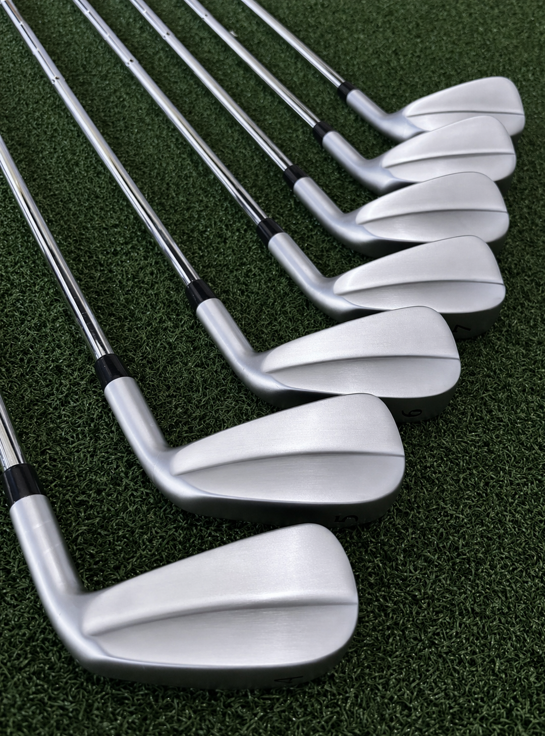 HB 4-PW Golf Club Iron Set | Professional Grade Irons | Just Golf